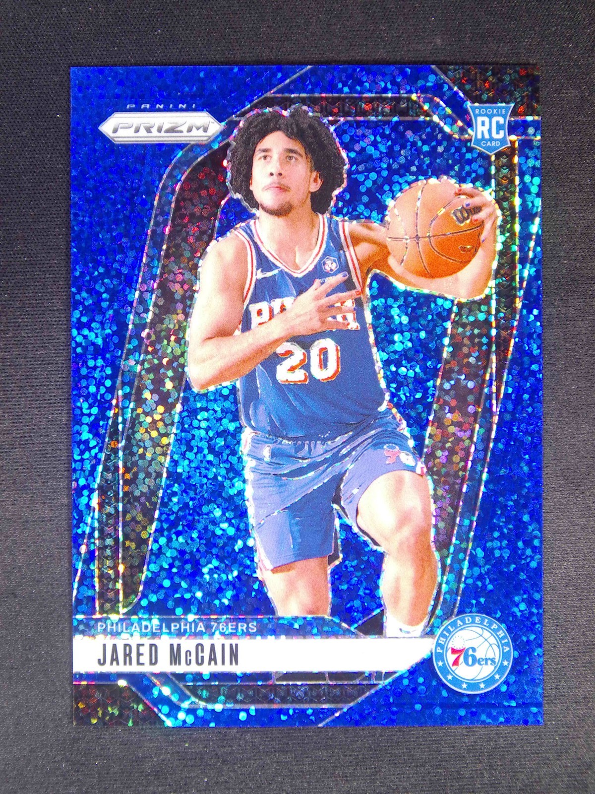 2024-25 Panini Prizm Jared McCain #222 RC Rookie Blue Sparkle /144