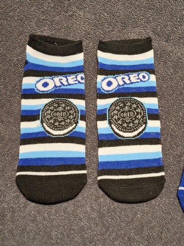 2 Pair Youth Teen Oreo Cookie Novelty Short Socks Blue - Picture 3 of 6