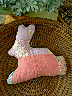Primitive Stitchery Easter Spring Bunny Rabbit Ornie Tuck Pastel ...