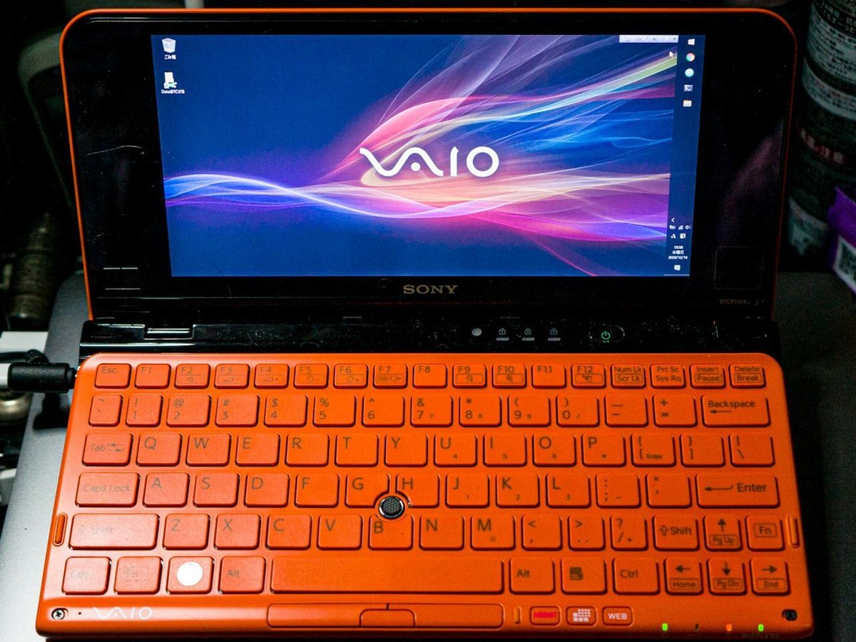 SONY VAIO Type P VPCP11AKJ Intel Atom Z530 1.60GHz SSD 64GB SONY VAIO Type P VPCP11AKJ Intel Atom Z530 1.60GHz SSD 64GB