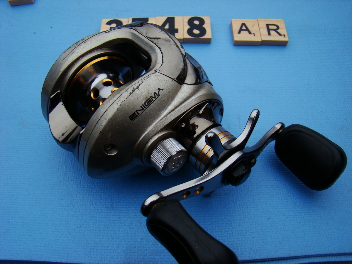 bass pro shops enigma baitcasting reel Chaos CNC for Saltwater & Freshwater Fishing Black&Gold / Right Hand and you can also steer a hawg away from a thicket with less trouble Bass Pro Shops Pro Qualifier