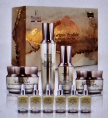 PREDIRE PARIS Flawless Peptide Anti-Aging Collection Set New in Box