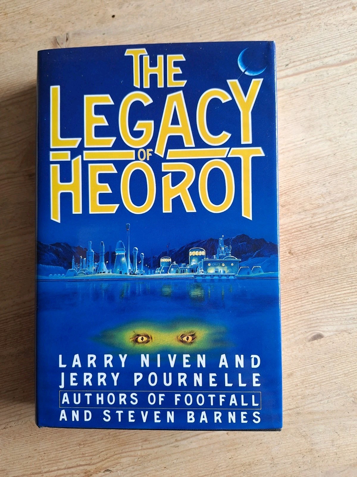 Legacy of Heorot Signed HB/DJ Larry Niven