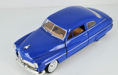 MotorMax 73225 - 1949 MERCURY COUPE (blue) ''American Classics'' - 1:24 diecast
