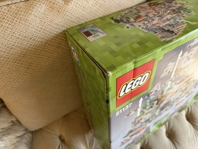 LEGO Minecraft: The Mountain Cave (21137) - factory sealed, retired, genuine