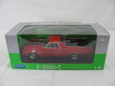 Welly NEX 1/18 Scale Diecast Red w/ Black Stripes 1970 Chevrolet