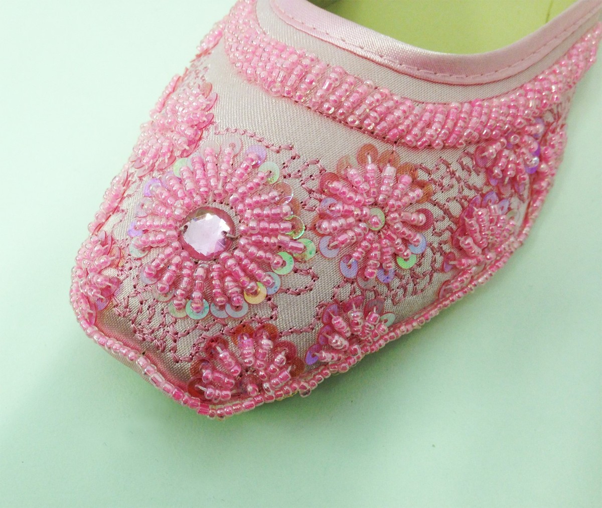 New Women's Satin Ballet Flats Sequins Beads Fashion Slip-on