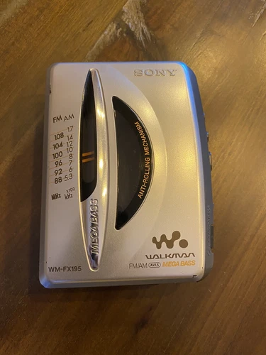 VTG SONY WALKMAN WM-FX195 FM/AM Cassette Player Mega Bass Not Working Has Power