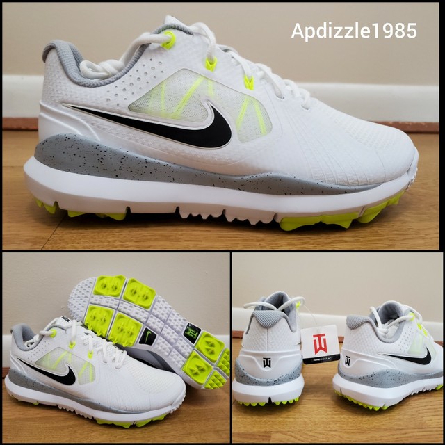 tiger woods 14 golf shoes
