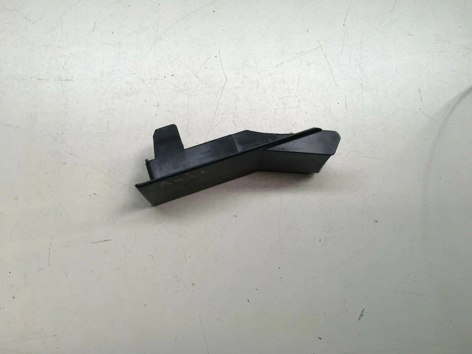 2007 AUDI A4 3.2L CABRIOLET QUATTRO ​FRONT SEAT WIRE CONNECTOR TRIM COVER  OEM+ - Image 4 of 4