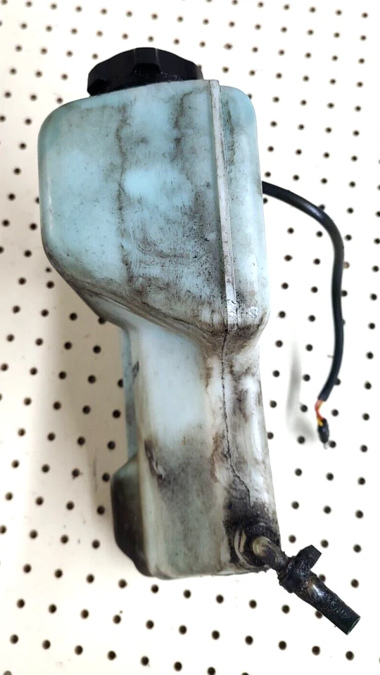 Резервуар для масла Arctic Cat 0670-239 ZR ZL EXT Jag Puma Cougar 1993-2000 - Изображение 2 из 4