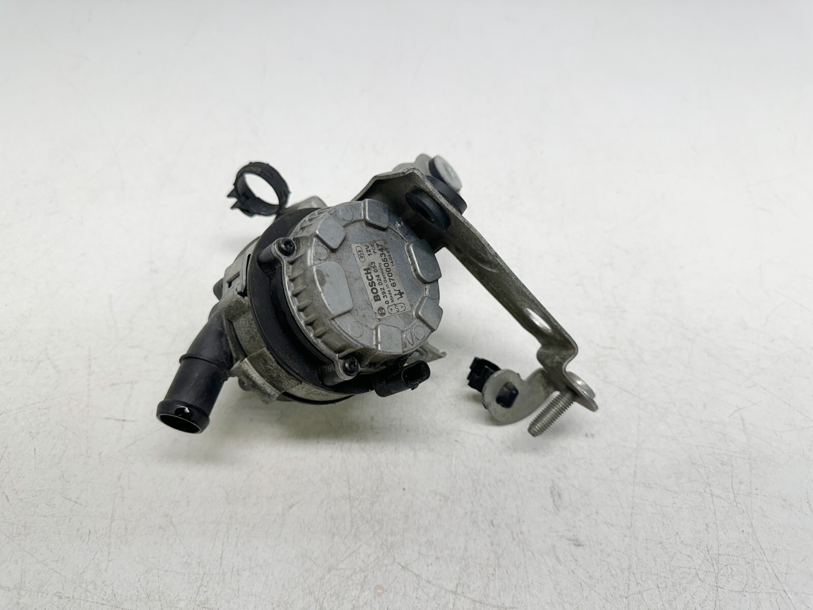 H504143 2014-2020 Maserati Quattroporte Secondary Auxiliary Electric Water Pump