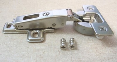 Salice 105° Silentia +/- Switch Soft Close Hinge, 1/2'' Overlay w/ H0 Clip Plate