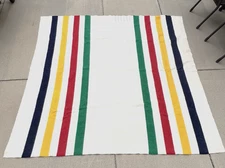 Vintage 80’s Hudson Bay 100% Wool 6 Point Blanket Queen/King Gold Label READ