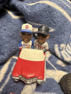 OutKast, Usher, Luda Bobblehead Set Of 3