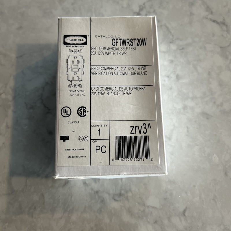 HUBBELL GFTWRST20W GFCI Receptacle,20A,125VAC,5-20R,White 39EA85  NEW