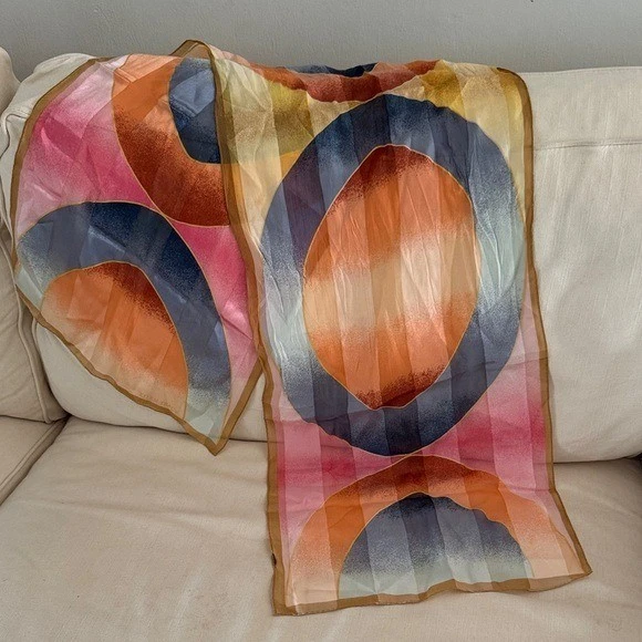 Bufanda envolvente vintage Ellen Tracy 54x15 pulgadas años 80 círculos de seda geométricos coloridos Foto 2 de 4