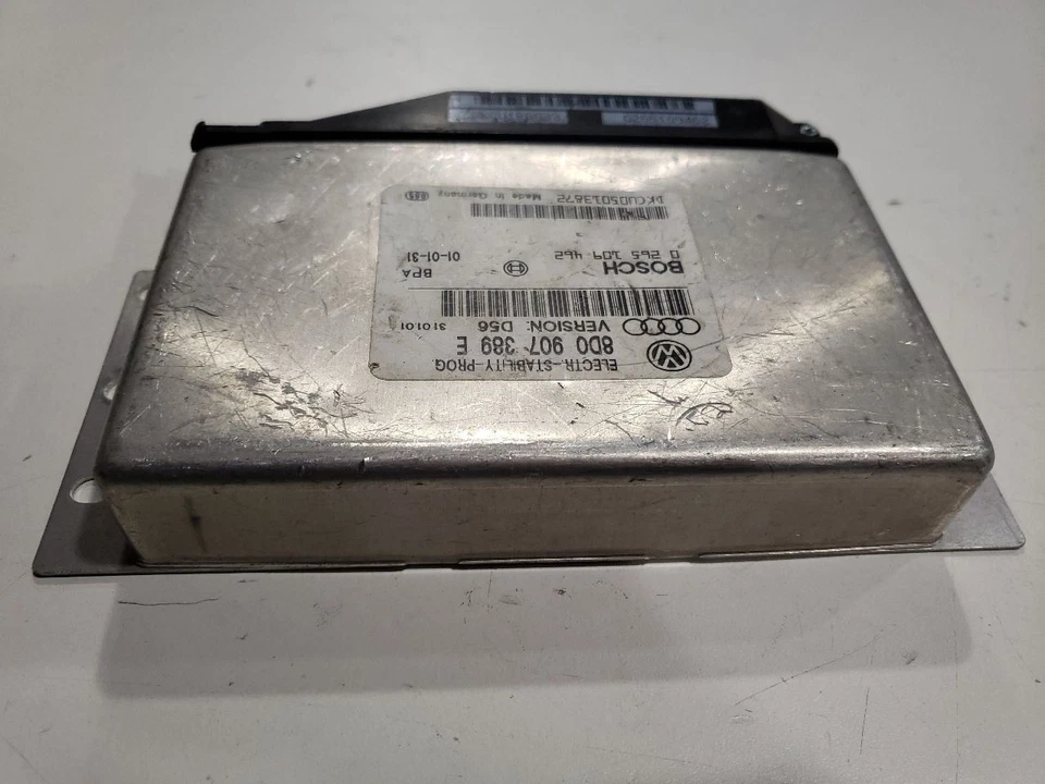 Módulo electrónico de control de estabilidad - Audi S4 2001 sedán - 00-02 8D0907389E Foto 4 de 4
