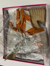 6.5 Vince Camuto Roreka Apricot Suede Espadrille Sandals