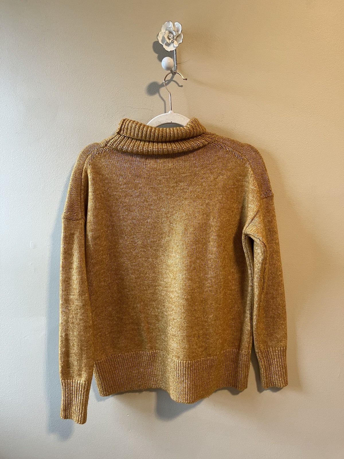 Loft Drop Shoulder Turtleneck pullover sweater in… - image 4