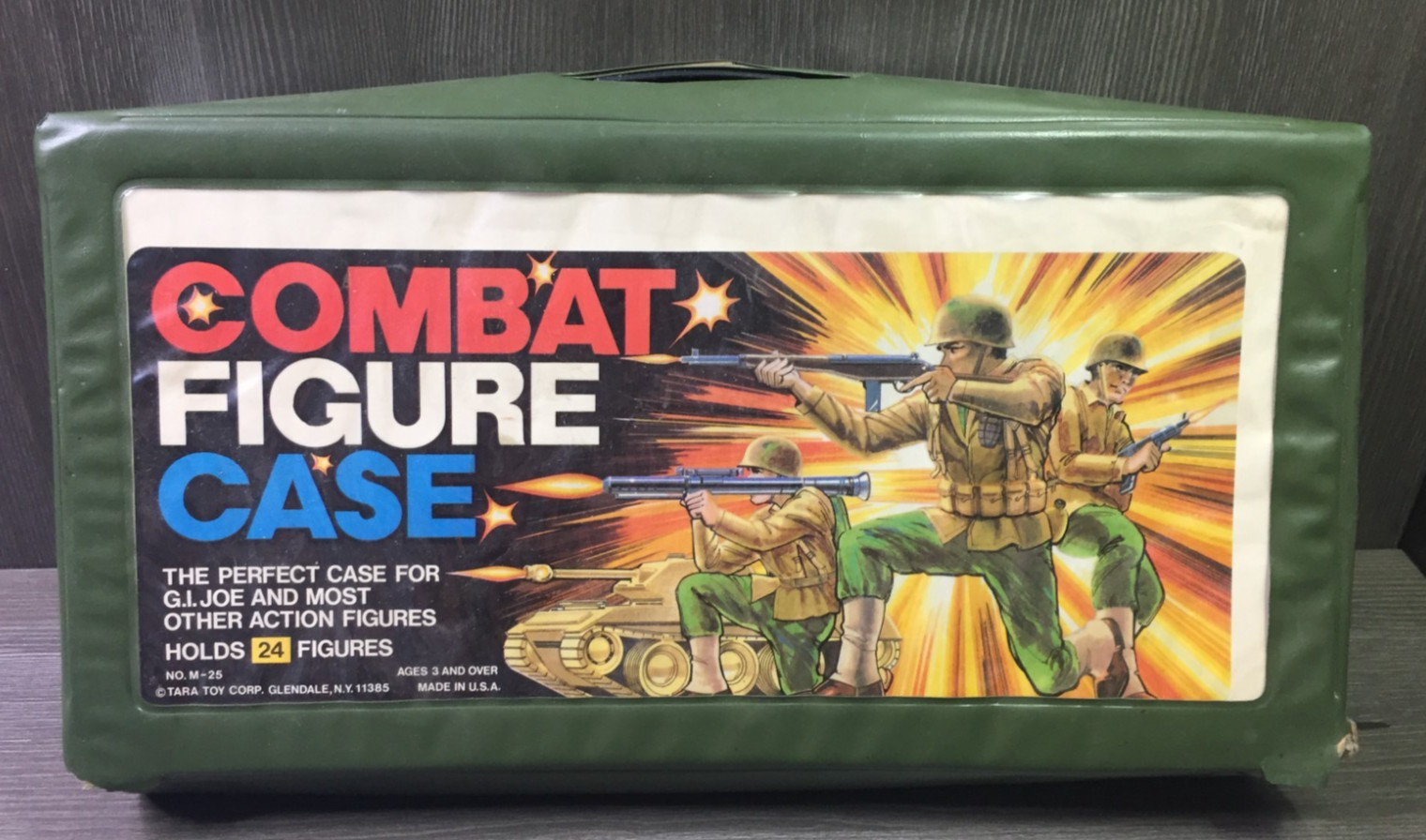 1980s COMBAT FIGURE Collectors Case TARA TOY  GI Joe Star Wars 3 3/4 Vintage
