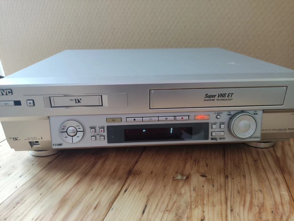 JVC® HR-DVS2EU | Mini DV / Super VHS ET Recorder - Bild 4 von 4
