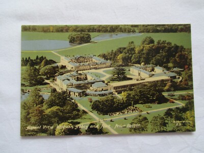VINTAGE FARBPOSTKARTE ''''VIEW WOBURN ABBEY AND PARK, VOR 1950''''.