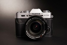 Genuine Real Leather Half Camera Case Bag Cover for FUJIFILM XT20 XT10