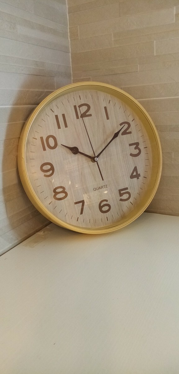 OROLOGIO DA PARETE AL QUARZO (MOVIMENTO SECONDI CONTINUO)