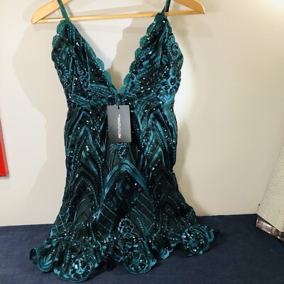 Pretty Little Thing Emerald Green Sequined Ruffle Hem Dress NWT Size 4 | eBay Pretty Little Thing Emerald Green Sequined Ruffle Hem Dress NWT Size 4 | eBay