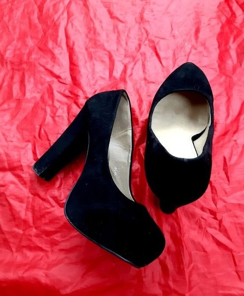 Women Heels Black Suede 40