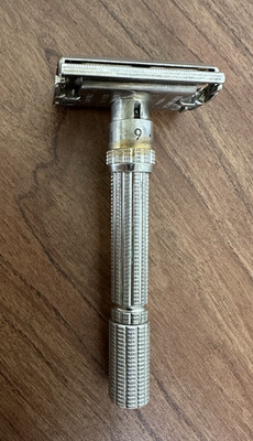 Gillette Slim Adjustable Double Edge Safety Razor, Date Code I-1, 1963, Vintage