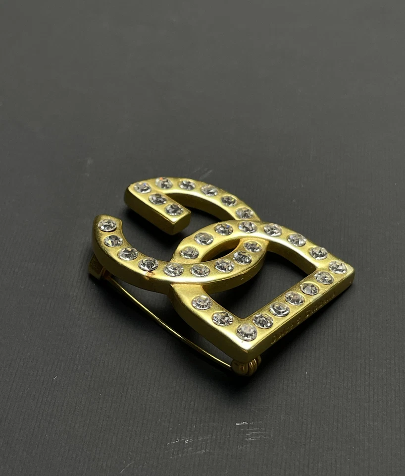 Impresionante broche amarillo con piedras Dolce&Gabbana vintage raro Foto 3 de 4