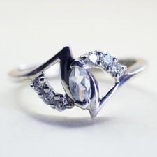 Size 7, vintage sterling 925 silver ring with CZ, stackable band