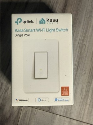 TP-LINK Kasa Smart Wi-Fi Light Switch works with Alexa and Google