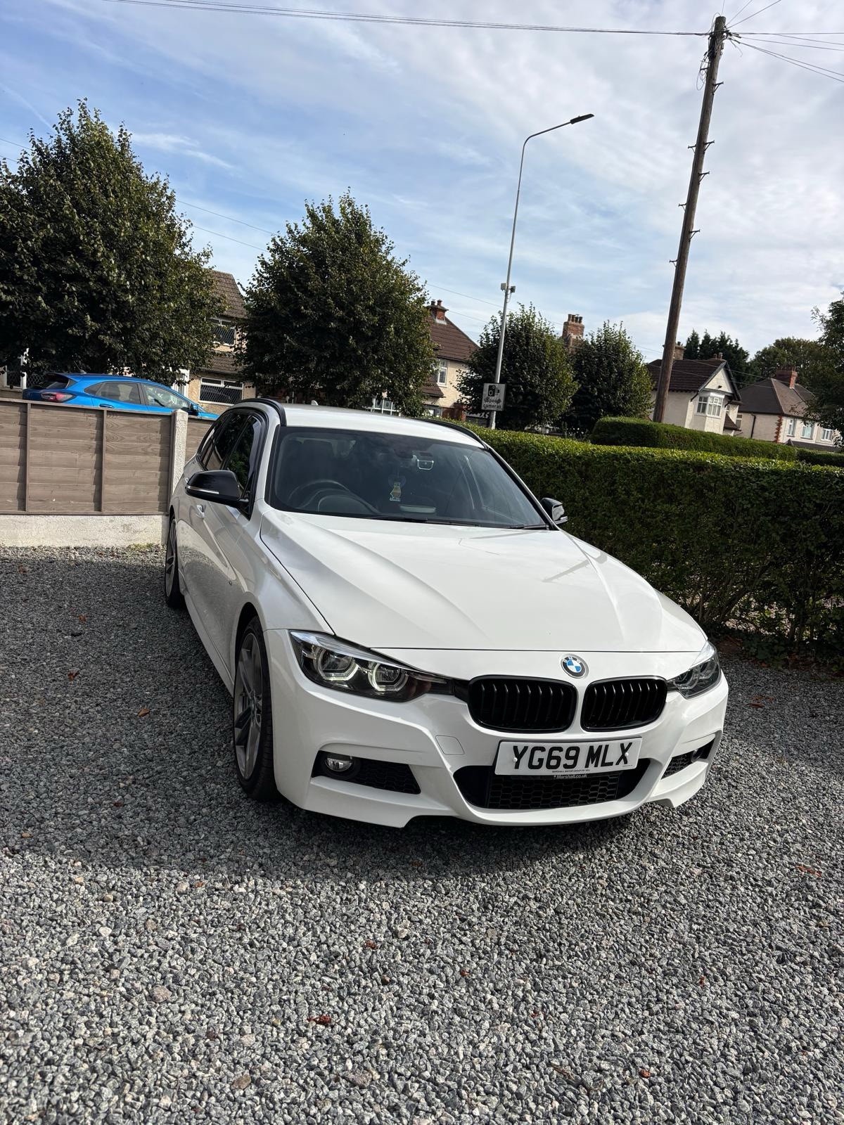 BMW 320i Touring Shadow Edition M Sport 2019