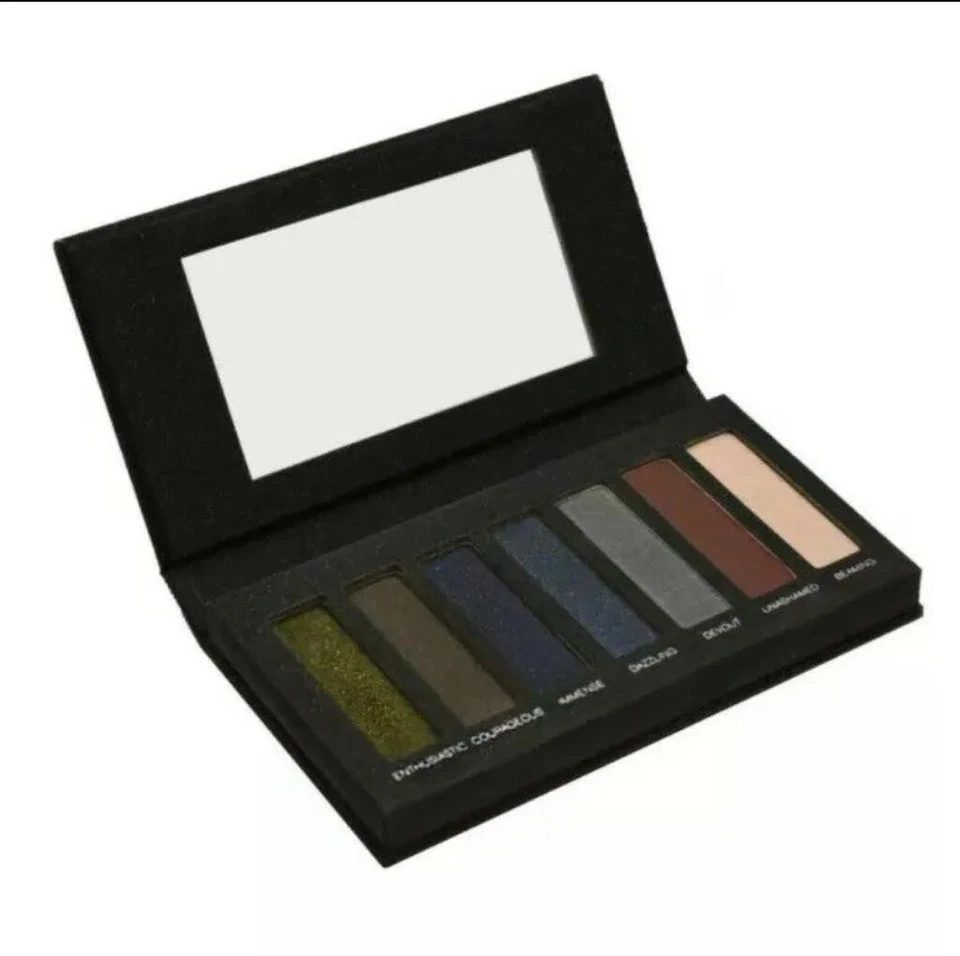 New younique Moodstruck Addiction  Anniversary EditionEyeShadow Palette Shimmer  - Image 3 of 3