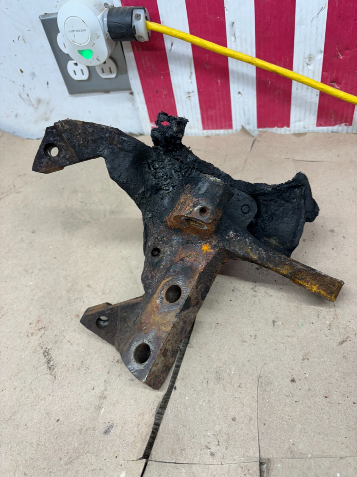1979 80 81 82 83 84 85 86 FORD MUSTANG CAPRI FRONT DISC BRAKE SPINDLES SPINDLE S