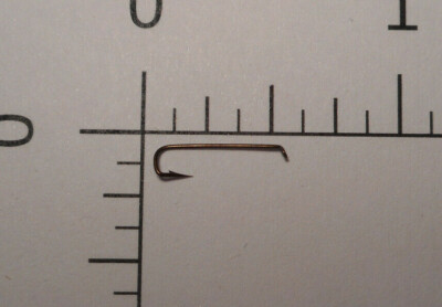 100 MUSTAD #14 Fly Tying SNECK HOOKS DOWN EYE SPECIAL LONG SHANK TAPERED 3868 A