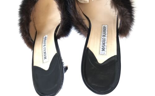 Manolo Blahnik Brown Fur Slides Size 10.5/40.5 - Picture 3 of 4