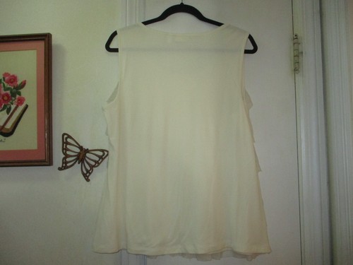 Chico's - Ivory w/tiers of Ruffles Sleeveless Knit Lace Tank Top - Size 3 - Picture 3 of 6