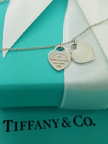 Tiffany & Co. Silver Diamond Double Heart pendant 18" adjustable Necklace - Picture 7 of 11