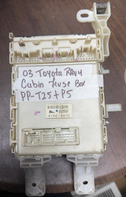 1996-2002 Toyota 4Runner Interior Fuse Box/Junction Box P/N: PP T25 P5