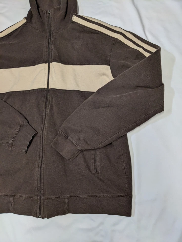 Sudadera para niño Juicy Couture marrón y crema con cremallera forrada de lana etiqueta talla XL Foto 3 de 4