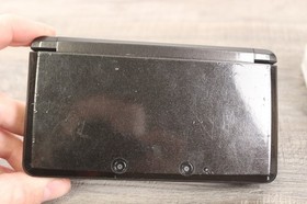 Nintendo 3DS Black Handheld Console CTR-001 3D Audio Headphone jack Good Shape