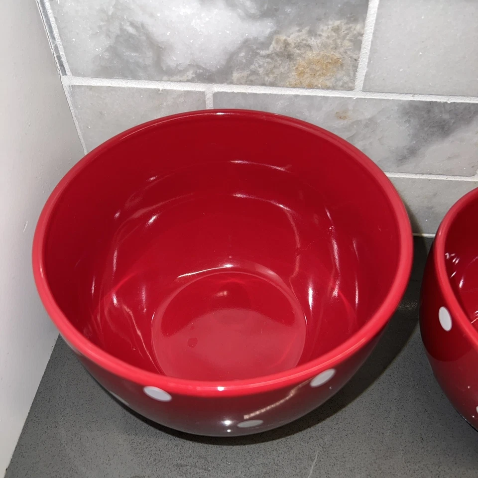 Signature Housewares Set Of 2 Dots Red Stoneware Bowls. - Image 2 of 4