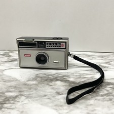 Vintage 1960's Kodak Instamatic 104 Camera w/ Wrist Strap UNTESTED