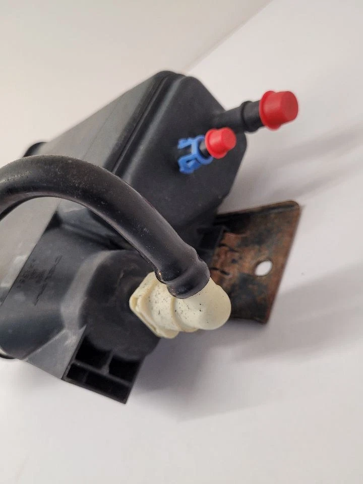 2005 GMC SIERRA 1500 Fuel Vapor Canister - Image 4 of 4