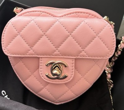 Auth BNIB Chanel 25B Small Heart Bag Pink Lambskin Clutch With