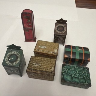 Vintage O Gauge Tinplate Hornby Series Luggage And Platform Machines 7 Items
